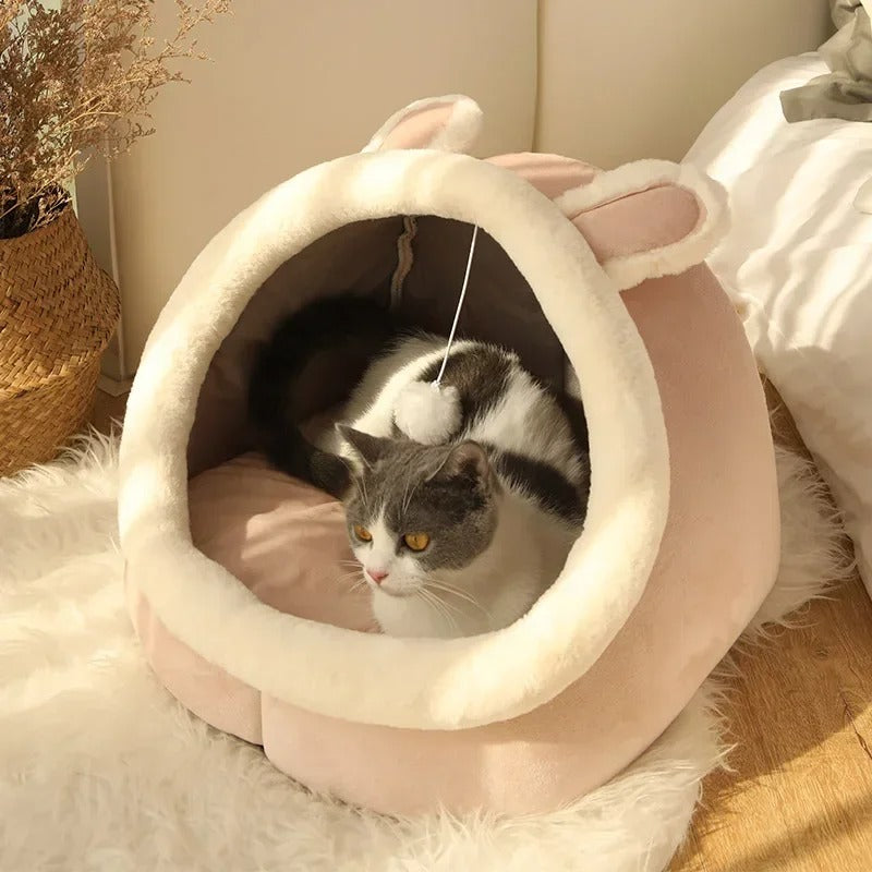 Cat Hideaway Villa: Washable Comfort House